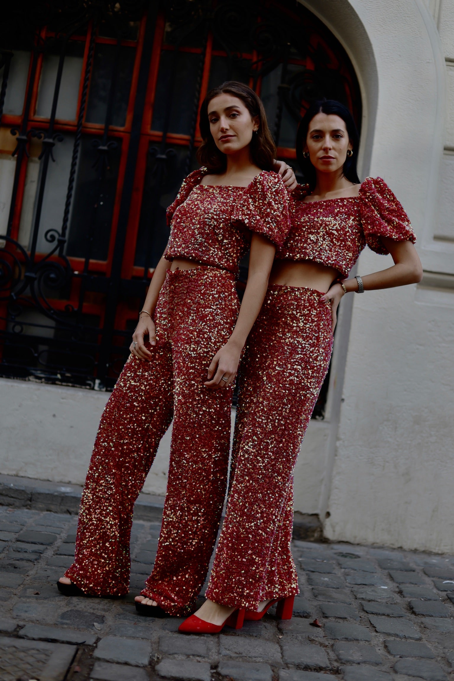 Conjunto Shinny Red Two. Última unidad!